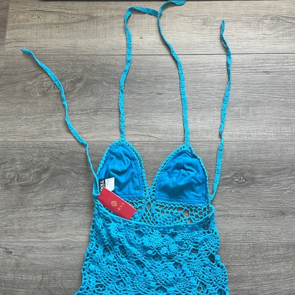 Coverups - Picture 6 of 7